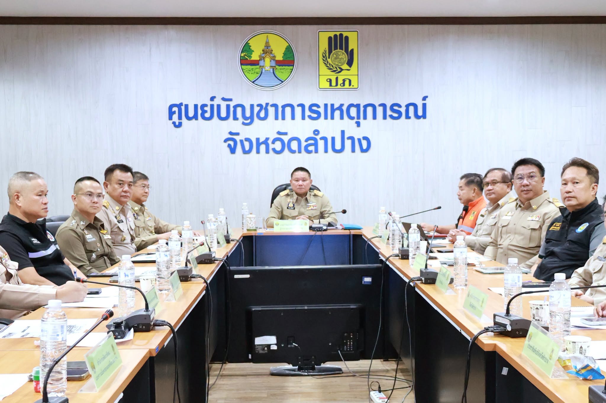 จังหวัดลำปางเฝ้าระวังฝนตกหนัก หลังกรมอุตุนิยมวิทยาเตือนภาคเหนือยังมีฝนหนักถึงหนักมาก ขณะที่เขื่อนกิ่วลม-กิ่วคอหมา สถานการณ์ยังปกติ