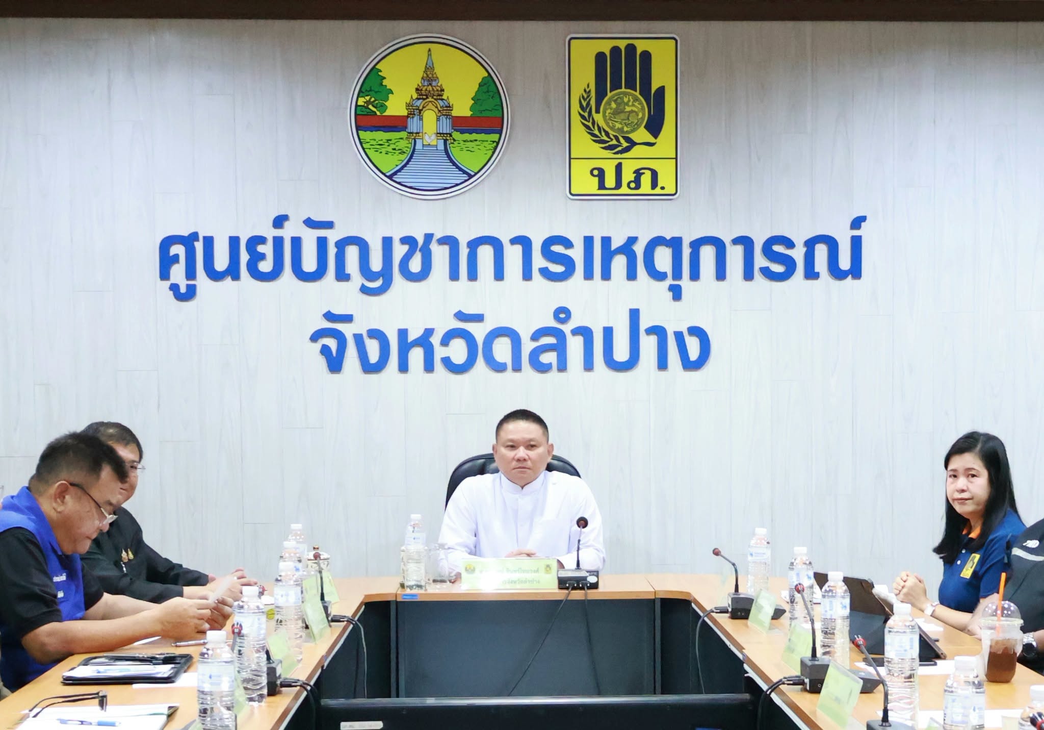 จังหวัดลำปางร่วมประชุม บกปภ.ช. รับข้อสั่งการรัฐบาล เร่งฟื้นฟูเยียวยาผู้ประสบอุทกภัย 3 ด้าน พร้อมเฝ้าระวังพื้นที่เสี่ยงต่อเนื่อง